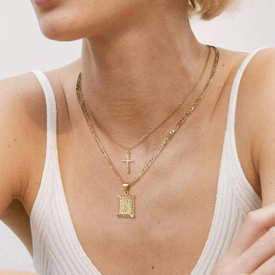 Set Collar Cruz con Inicial | Golden (7/9)