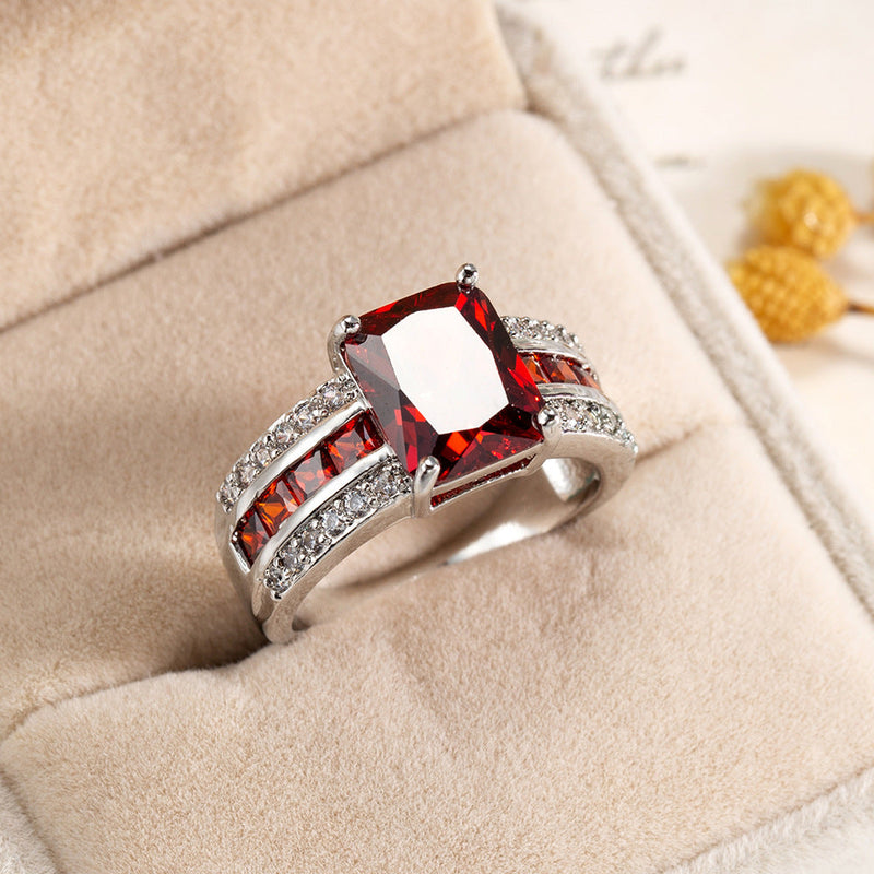 Anillo Kassira Redmont | Golden Blanco (1/4)