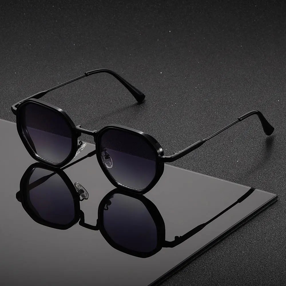 Finn Icon Sunglasses