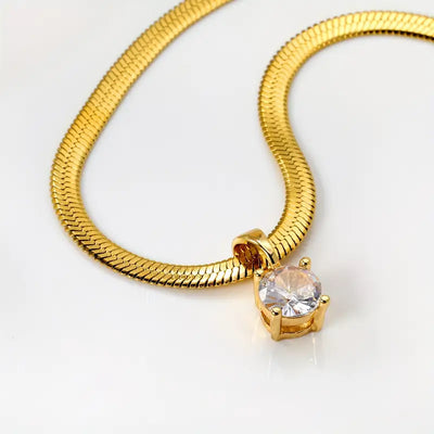 Collar Colgante Elegante con Strass | Golden (2/5)