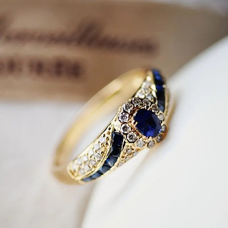 Anillo Avelisse Moraziel | Golden