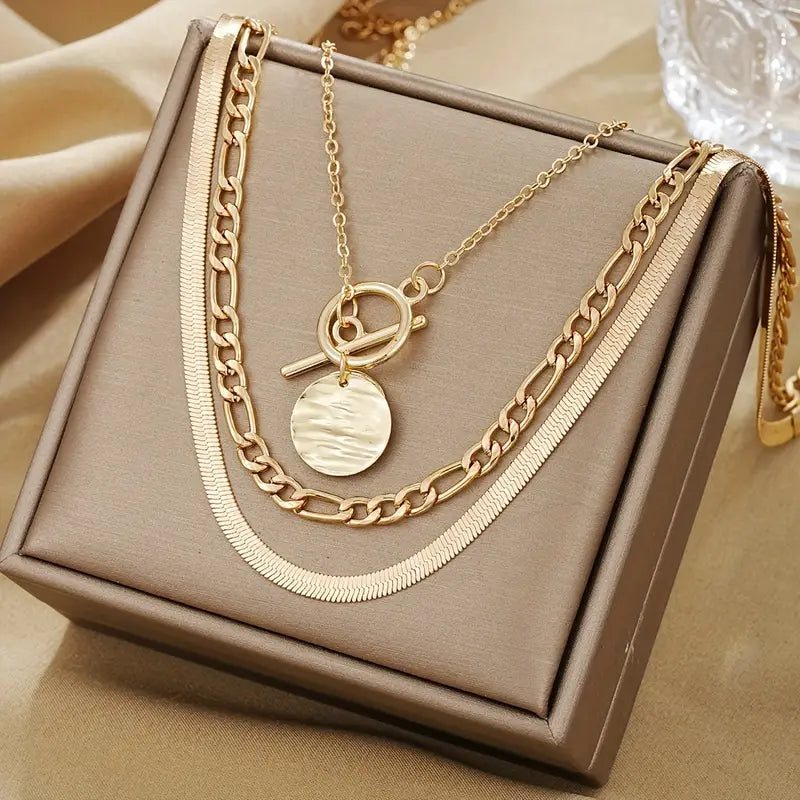 Collar Moneda Texturizada por Capas Savira | Golden