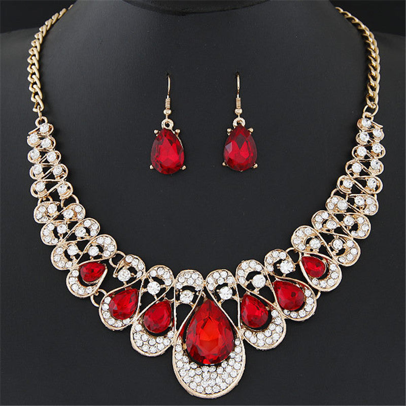Set de Joyas Maevina Crimselle | Golden (1/3)