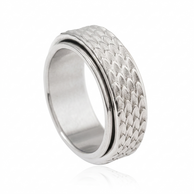 Toren Scale Spinner Ring | Golden (2/2)