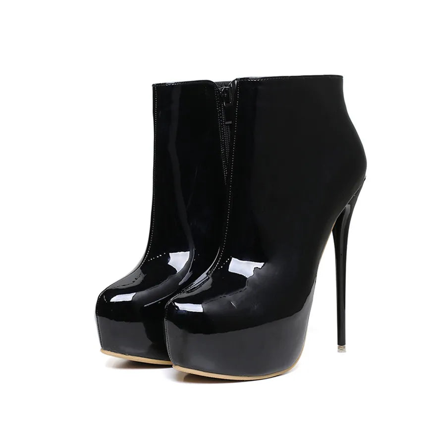 Noiré Platform Boots