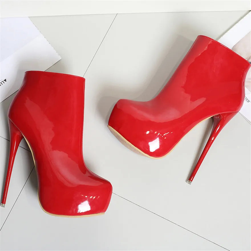 Noiré Platform Boots