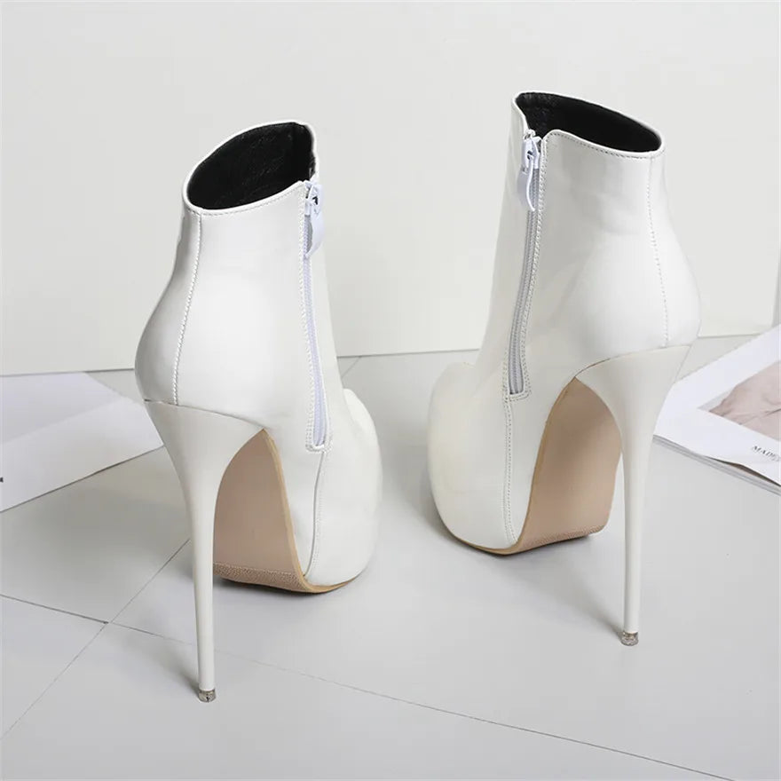 Noiré Platform Boots
