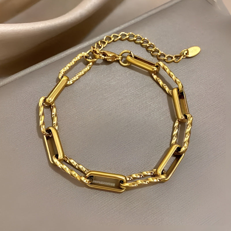 Chunky Link Lorielle Bracelet | Golden (1/2)
