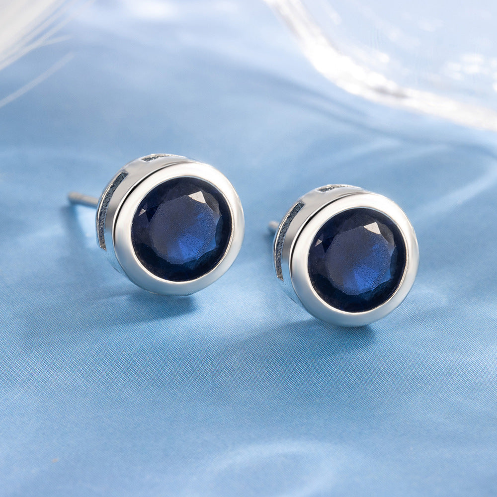 Pendientes Studs Bisel Zafiro | Golden Blanco
