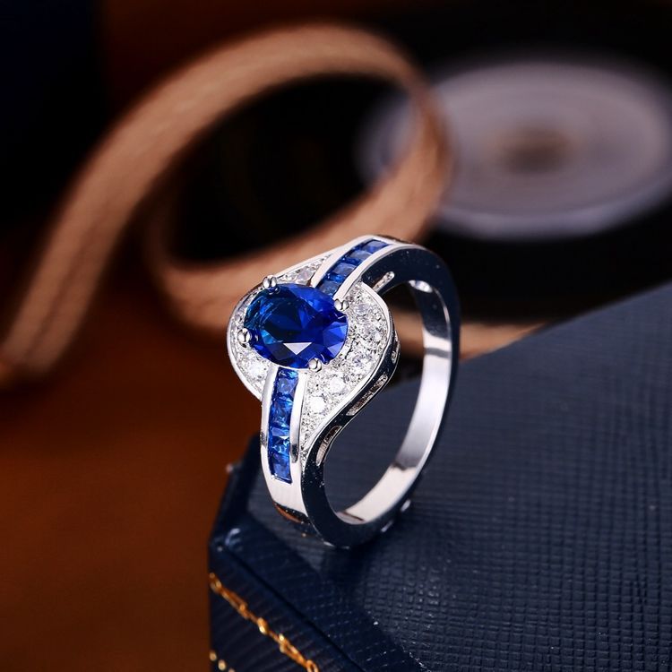 Anillo Flow Zafiro | Golden Blanco