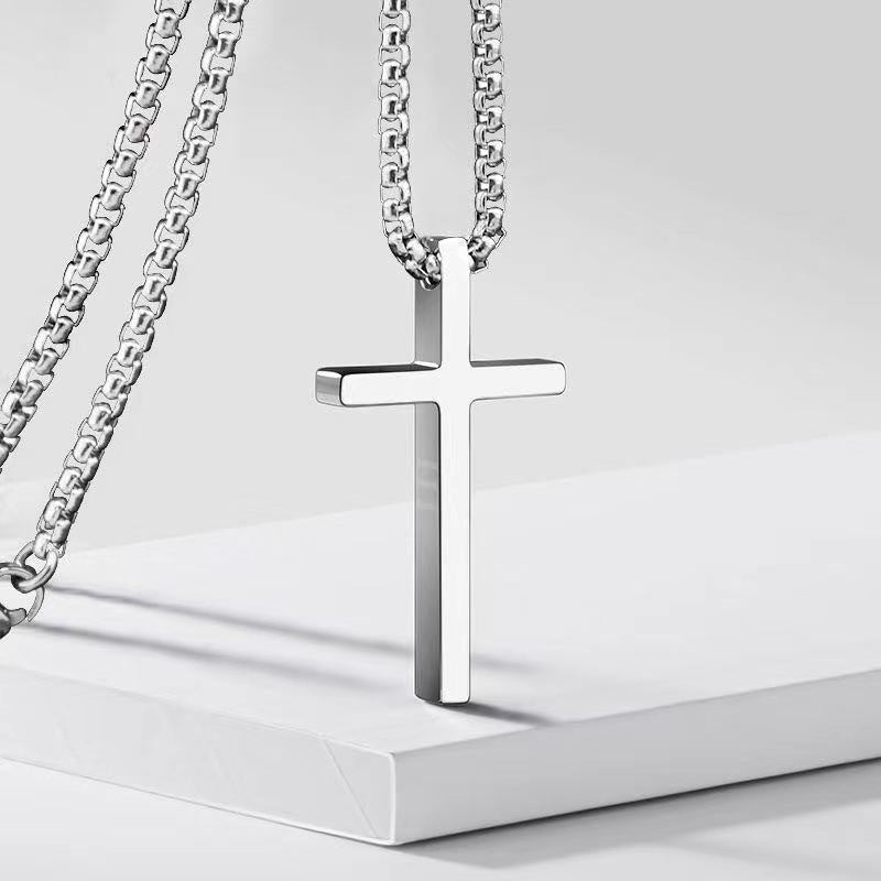 Bezel Cross Necklace | Golden Blanco