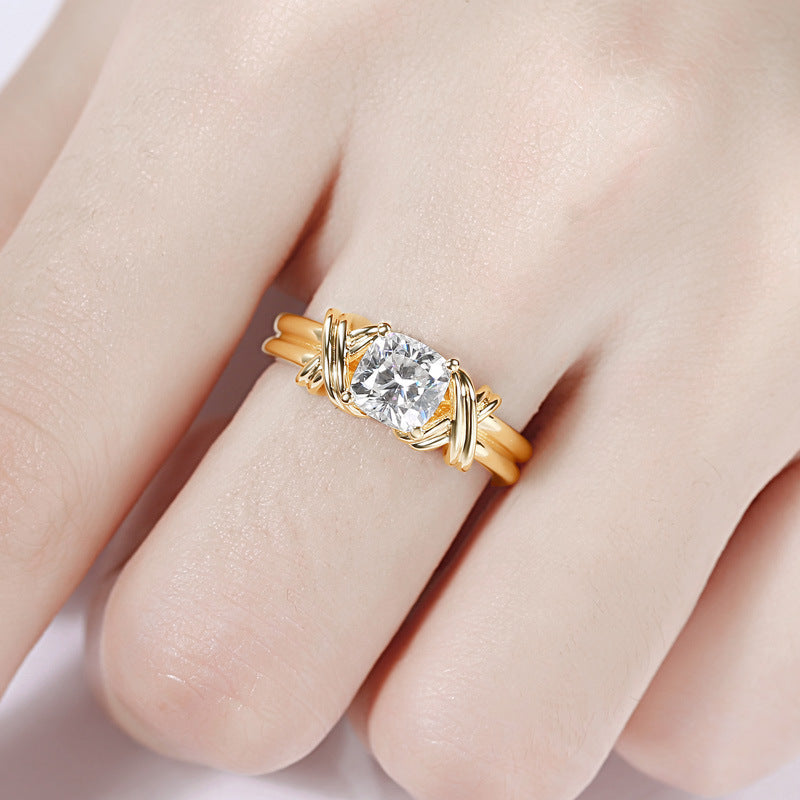 Anillo Banda Nudo Statement | Golden