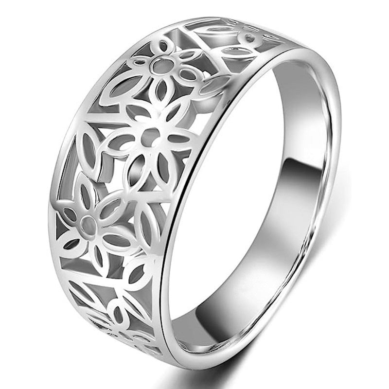 Delicate Flower Daria Ring | Golden Blanco