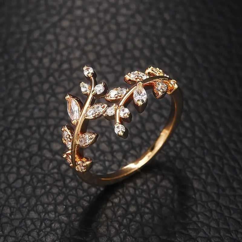 Elegant Vine Gold Ring | Golden