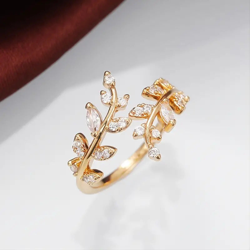 Elegant Vine Gold Ring | Golden (2/2)