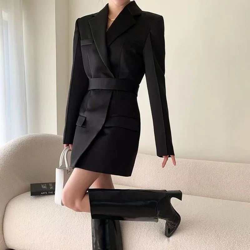 Victoria Tailored Blazer