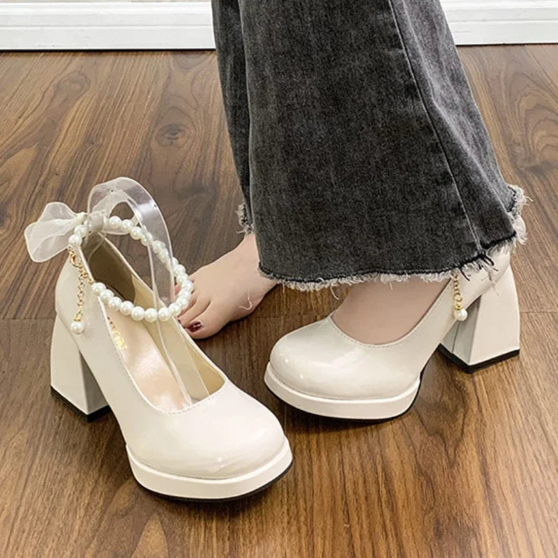 Isabella Mary Jane Heels