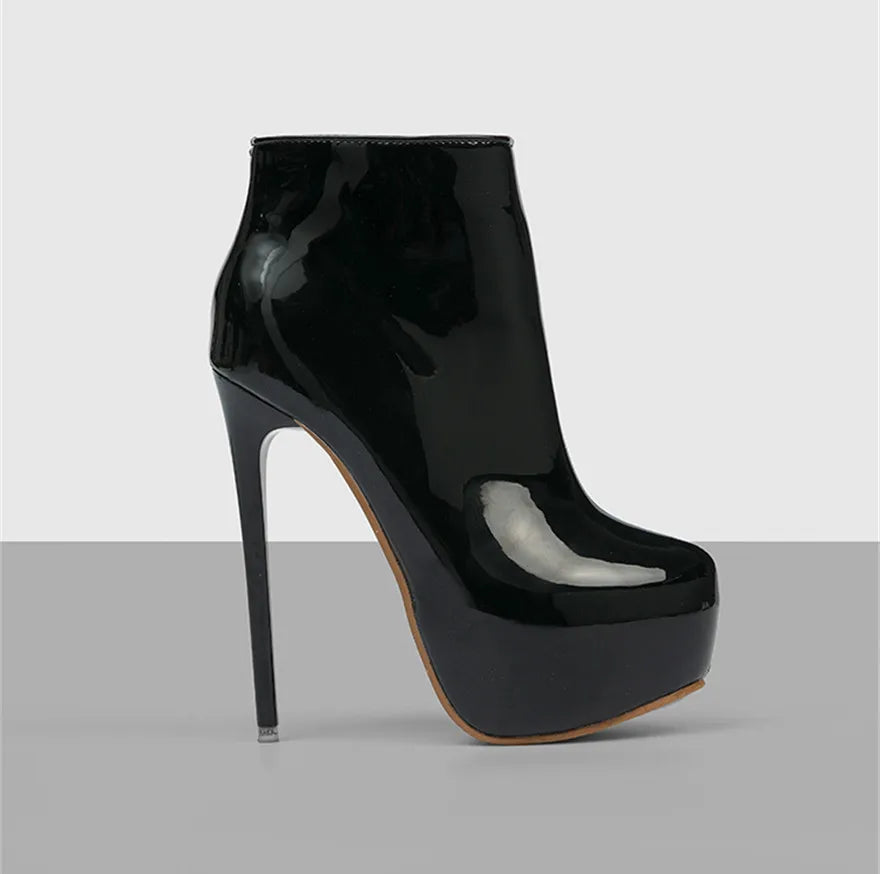 Noiré Platform Boots