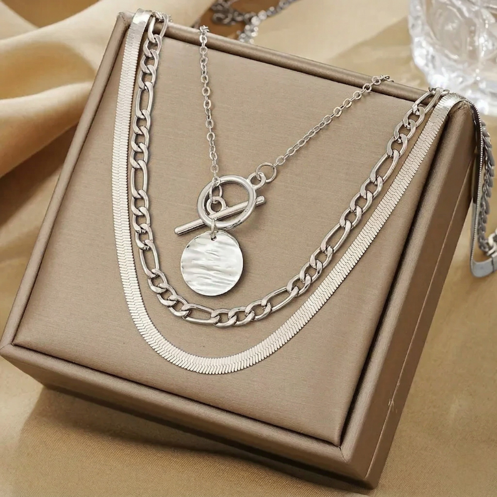 Savira Textured Coin Layered Necklace | Golden Blanco