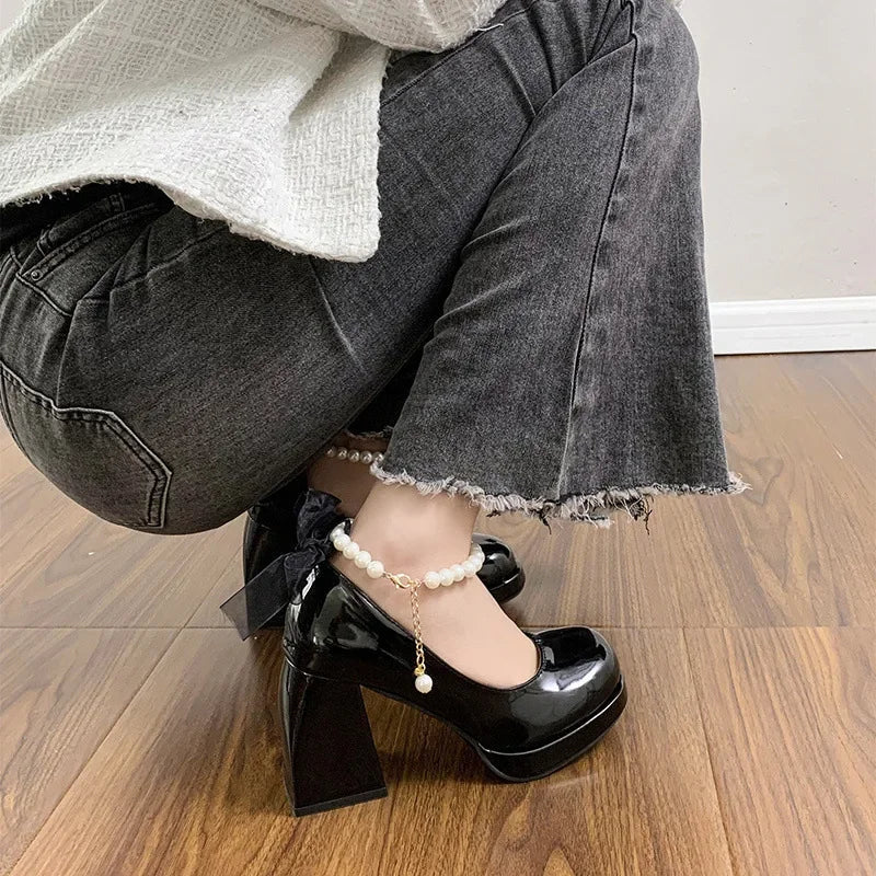 Isabella Mary Jane Heels