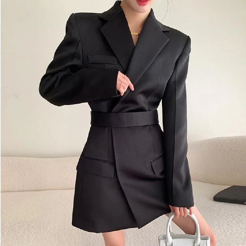 Victoria Tailored Blazer