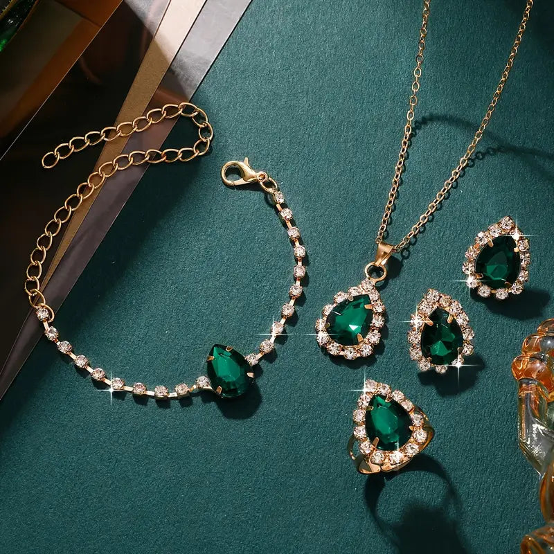 Set de Joyas Elisandre Vermont | Golden (2/4)