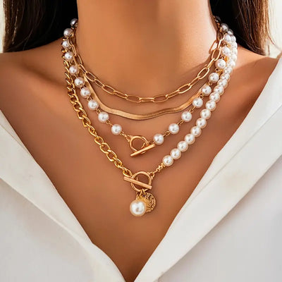 Set Collar Serpiente y Perlas Vintage | Golden (1/7)