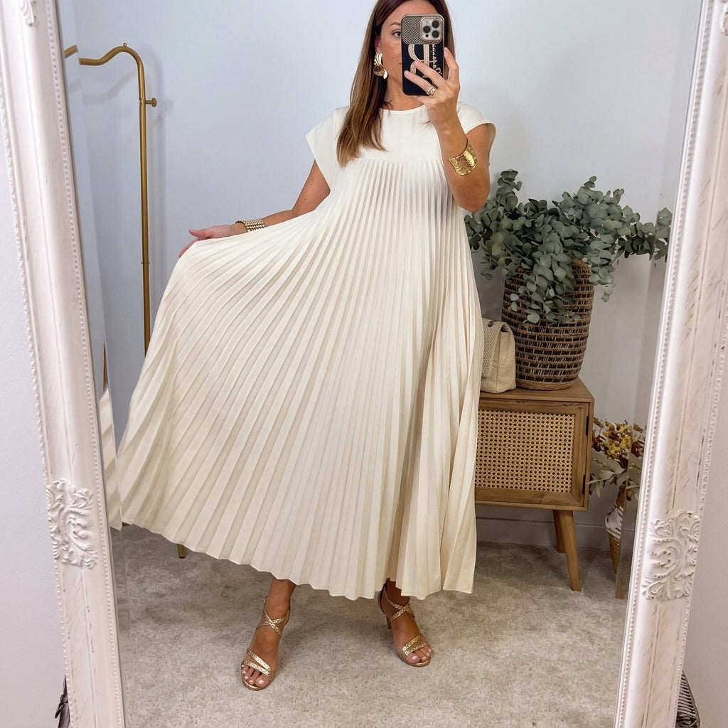 Maria Everyday Midi Dress