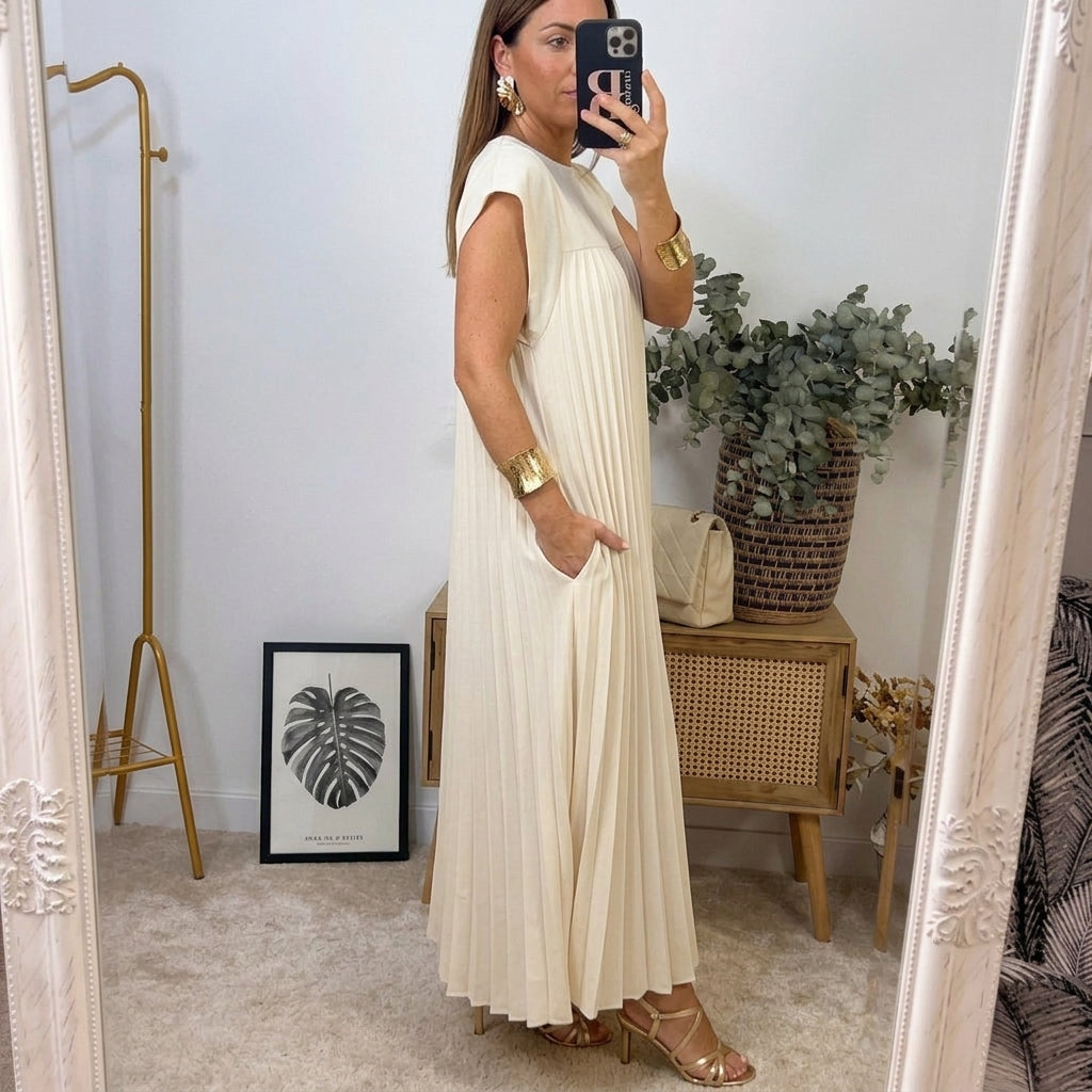 Maria Everyday Midi Dress